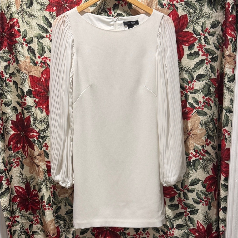 White House Black Market White Dress with Long Pleated Sleeves Women’s 0